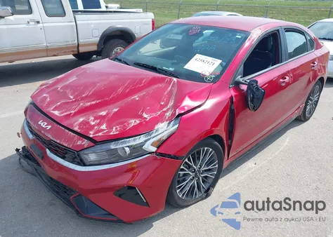 2024 Kia Forte Gt-Line z USA, uszkodzony, nr VIN 3KPF54AD7RE809925